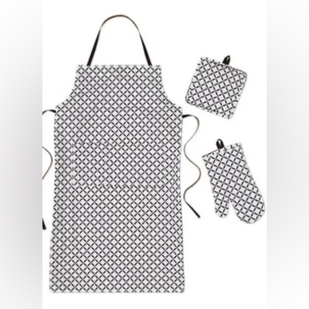 Huntington Home 3 piece Chambray Apron Set Black and White